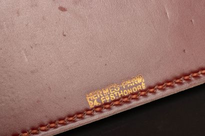 HERMÈS Paris. 
Notepad in burgundy box and...