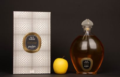 GUERLAIN Paris. 
Flacon à parfum Shalimar,...