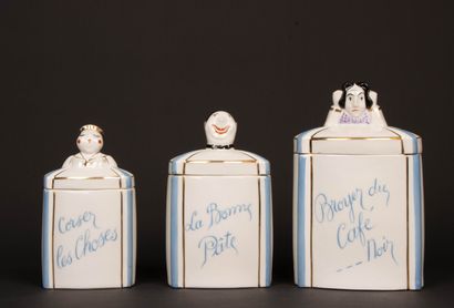 ROBJ (attribué à) : 
Trois pots à épices...