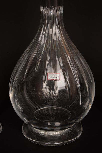 BACCARAT Masséna model. 
49 pieces
-Carafe....