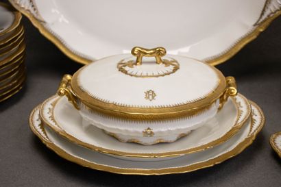 Maison Jules ETIENNE in Paris: Porcelain...