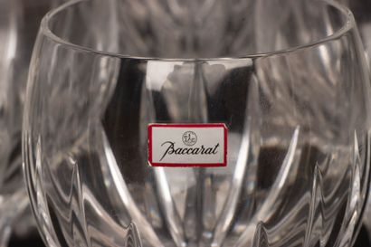 BACCARAT Masséna model. 
49 pieces
-Carafe....