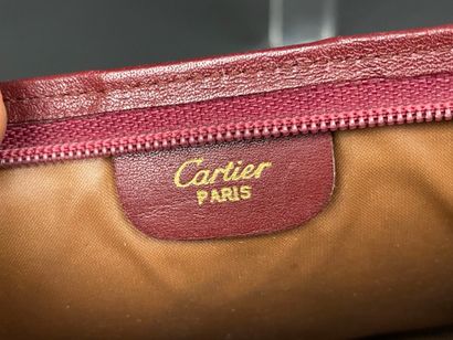 CARTIER Bordeaux leather clutch bag 
13 x...