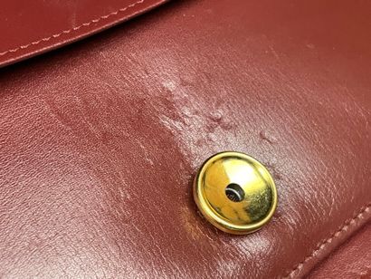 CARTIER Hand clutch bag in burgundy leather
18...