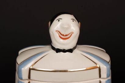 ROBJ (attribué à) : 
Trois pots à épices...