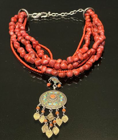 CESARE Paris: Fancy imitation coral necklace...
