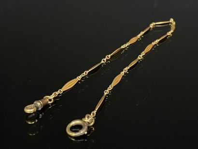 Watch chain in 750°/ 00 gold, shuttle link.
Vermeil...