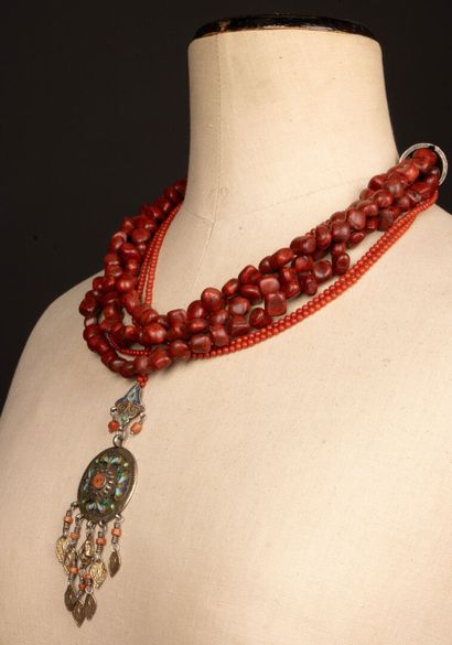 CESARE Paris: Fancy imitation coral necklace...