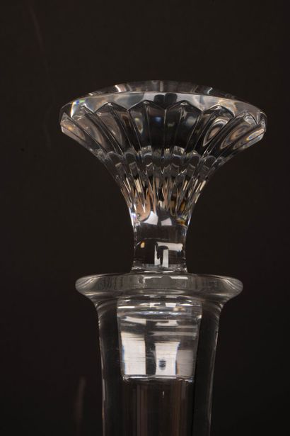 BACCARAT Masséna model. 
49 pieces
-Carafe....