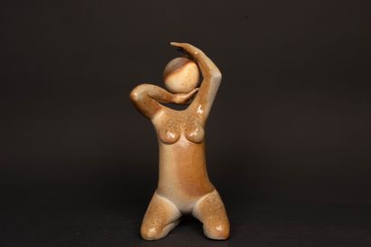 Charles henri GUIEBA 
Sculpture en grès....