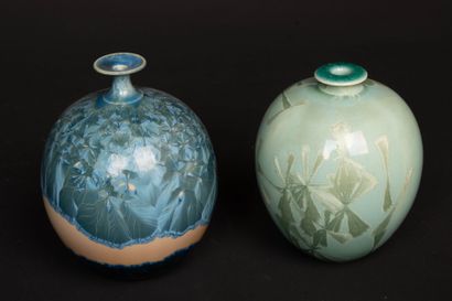 Patrice LUSARDI 
Deux vases boules en grès...