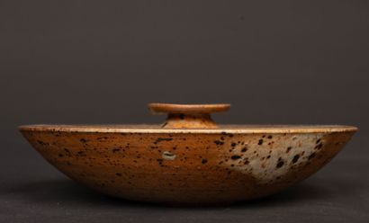 Vase aplati et ensemble de coupelle regroupé...