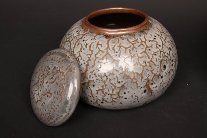 Jean CACHELEUX (né en 1943)
Vase en grès...