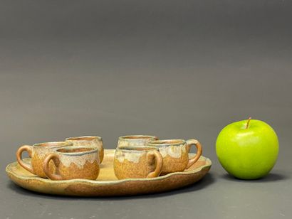 Alfred LEBRET (1871-1955)
Plateau et 6 tasses....
