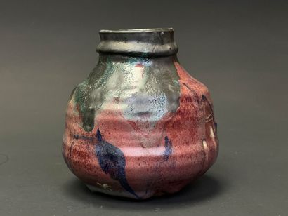Alain GAUDEBERT (né en 1937)
Vase en grès...