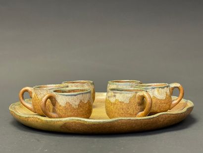 Alfred LEBRET (1871-1955)
Plateau et 6 tasses....