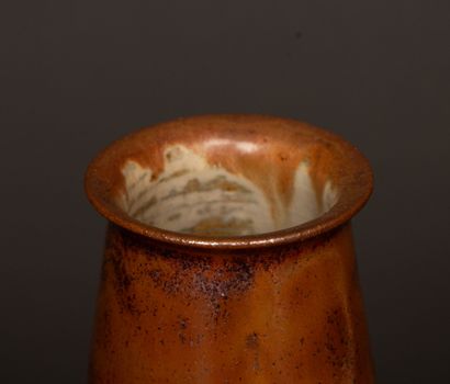 Jacques LACHENY (né en 1937). 
Trois vases...