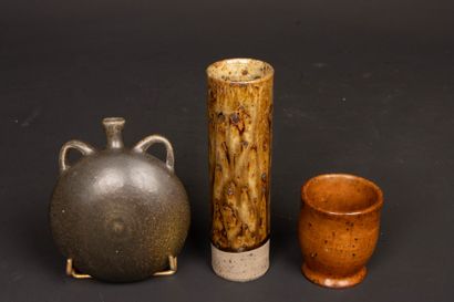 Gourde, verre et vase en grès de Puisaye...
