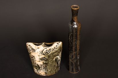 Annie MAUME (née en 1945).
Vase à long col...