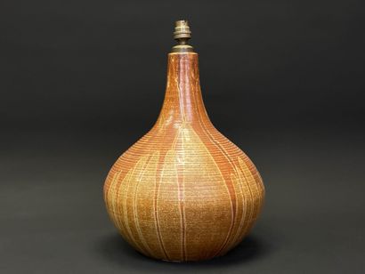 ACCOLAY, Daniel Auger.
Lampe en céramqiue...
