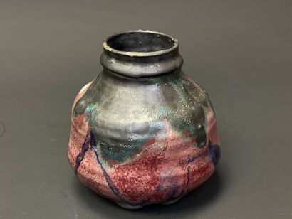 Alain GAUDEBERT (né en 1937)
Vase en grès...