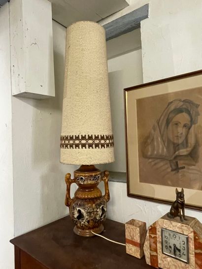 Lampe en céramique des années 60 avec abat...