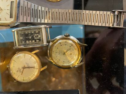 Lot de sept montres : Seiko, Lip et dive...