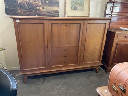 Buffet en bois fruitier , interieur de placage...