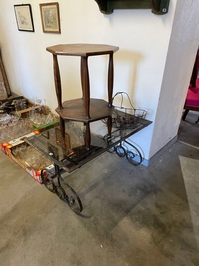 Table basse 47x88x51cm
et Guéridon H.60c...