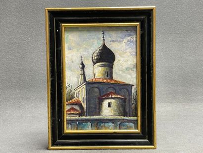 Ecole russe fin XX°
Eglise orthodoxe. 
huile...
