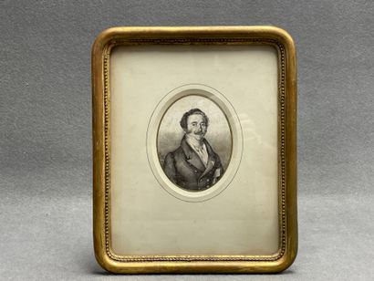Portrait d'homme encadré
Gravure XIX°
14...