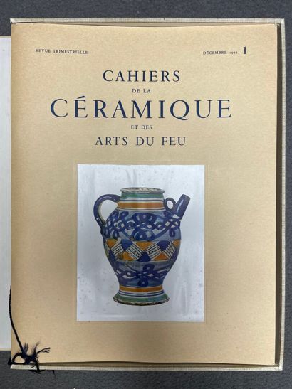 Cahiers de la céramique
Deux coffrets: 1...