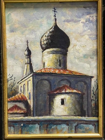 Ecole russe fin XX°
Eglise orthodoxe. 
huile...