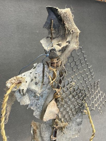 Sculpture moderne
H. :69 cm.