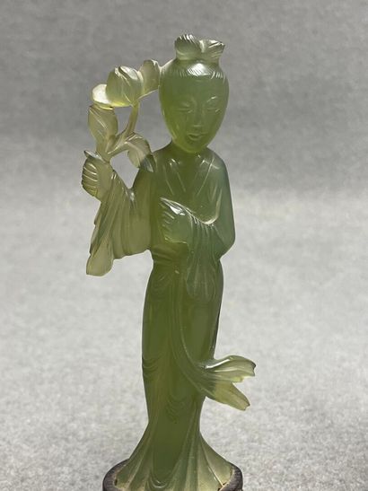 Ensemble de 5 statuettes chinoises en pierre...