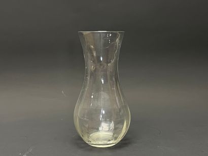 BACCARAT. 
Vase en cristal. 
H. : 25,5 c...