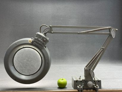 GRUBER France, Lampe loupe d'atelier:
H:...