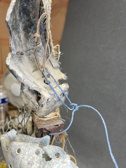 Sculpture moderne
H. :69 cm.