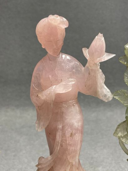 Ensemble de 5 statuettes chinoises en pierre...