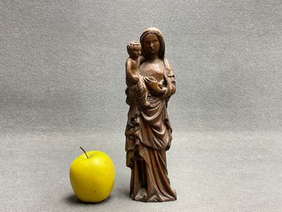 Vierge à l'enfant. 
sculpture en bois. 
H....
