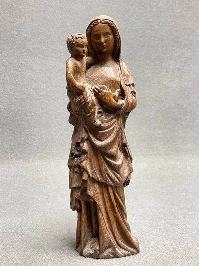 Vierge à l'enfant. 
sculpture en bois. 
H....