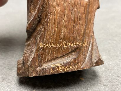 Vierge à l'enfant. 
sculpture en bois. 
H....