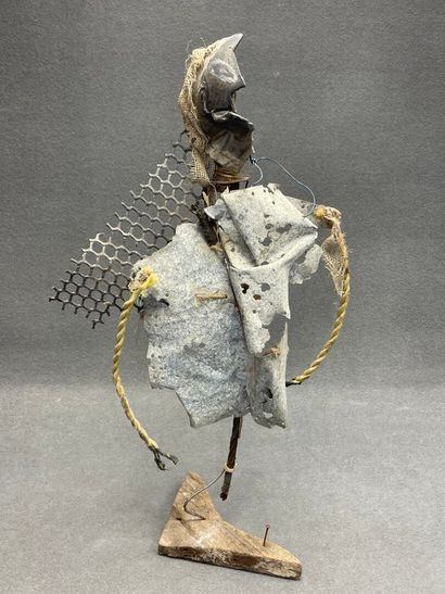 Sculpture moderne
H. :69 cm.