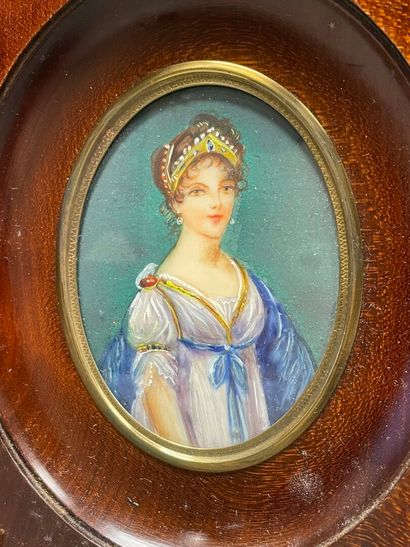 Portraits de femme. 
Trois miniatures début...