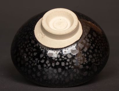 Vase et deux coupes en grès de Puisaye modernes....