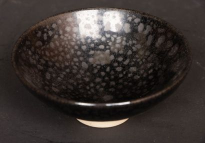 Vase et deux coupes en grès de Puisaye modernes....