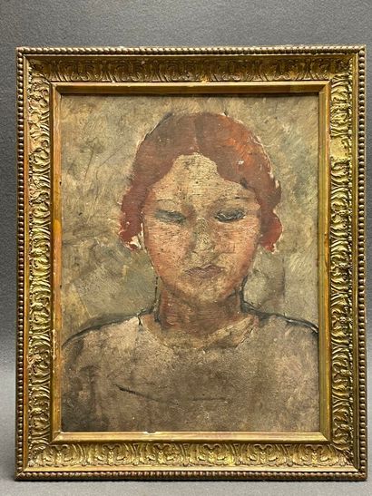 Ecole Française début XX°:
Portrait de femme.
Huile...