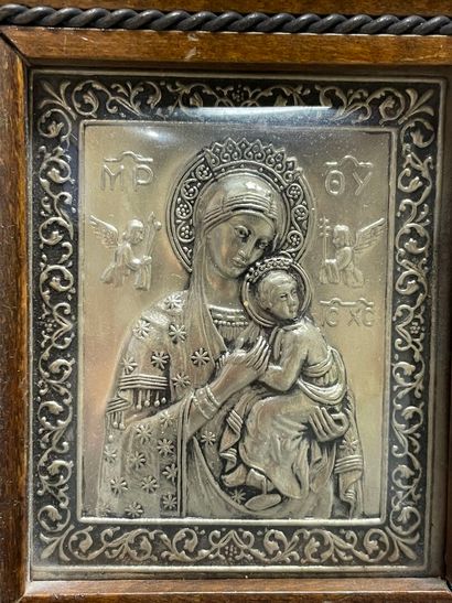 Petite icône orthodoxe : Le Christ.
On y...