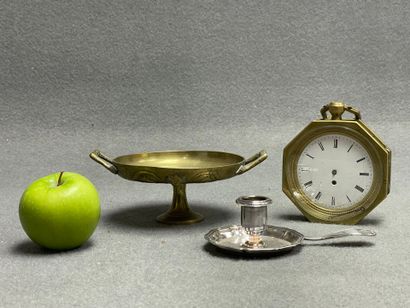 Petite coupe en bronze, Horloge et bougeoir...