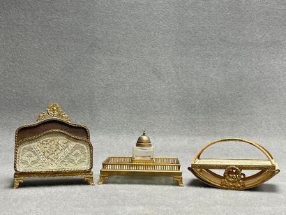 Garniture de bureau avec dentelle sous verre,...